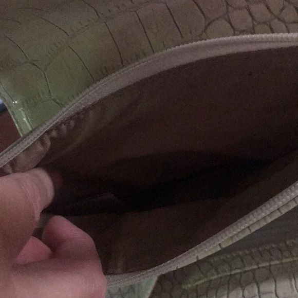 Nine West Croc embossed purse - cream - Picture 6 of 8